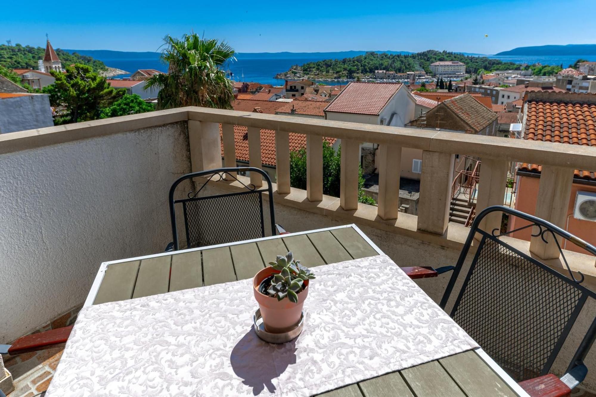 Apartment Gisela Makarska